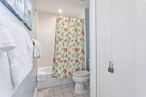 Beach Colony East 10B 24