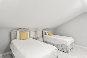 Coral Reef Club 43 17