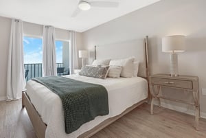 Ocean House II Unit 2802 16