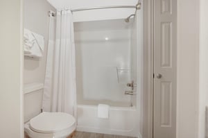Ocean House II Unit 2802 22