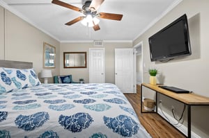 Holiday Surf and Racquet Unit 306 16