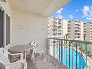 Holiday Surf and Racquet Unit 308 24