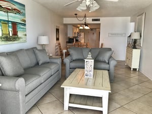 Ocean House 2403 2