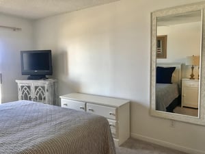 Ocean House 2403 12