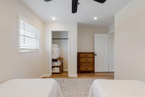 Twin Palms 15