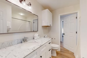 Twin Palms 18
