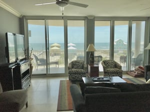 Mustique 401 1