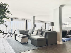 Edgewater 72 3