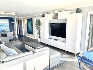 Edgewater 72 4