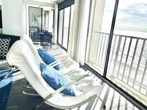 Edgewater 72 6