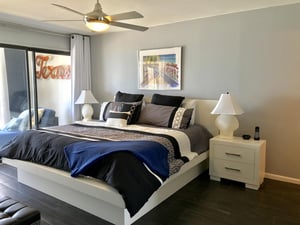 Edgewater 72 16