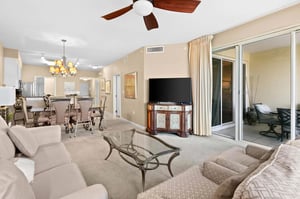 The Crescent 107 4