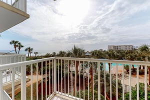 Crescent 207 6