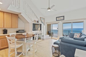 Coral Reef Club 44 3