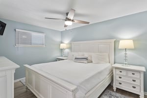 Coral Reef Club 44 12