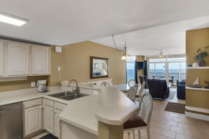 Jade East Towers 1120 19