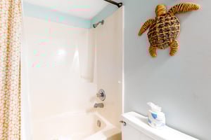 Island Shores 352 14