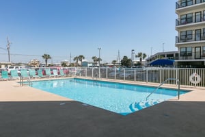 Island Shores 352 19