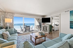 Beach House D203 2