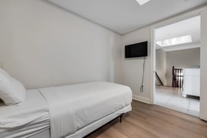 Silver Shells Beach Resort L04 Penthouse 24