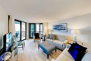 Pointe Estero 903 1