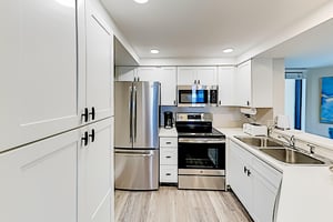 Pointe Estero 903 7