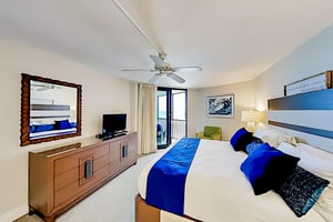 Pointe Estero 903 11