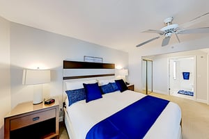 Pointe Estero 903 12