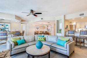 Gullwing Beach Resort 1002 7