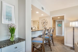 Gullwing Beach Resort 1002 14