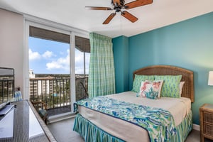 Gullwing Beach Resort 1002 19