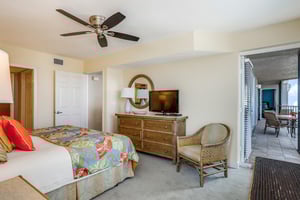 Gullwing Beach Resort 1002 23