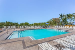 Gullwing Beach Resort 1002 36
