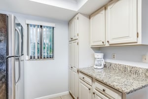 Ocean Breeze Condo 14