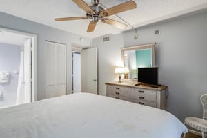 Ocean Breeze Condo 18