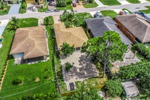 North Naples Sea Breeze 25