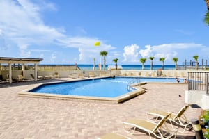 Baytowne Wharf  Pilot House 316 25