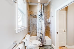 Sea Glass Cottage 27