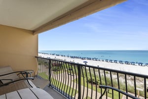 Coral Reef Club 26 16