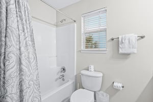 Sea La Vie at Blue Mountain Beach 19