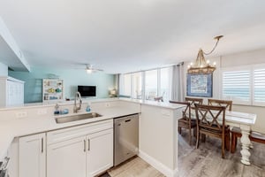 Dune Pointe 401 13