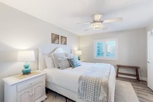 Dune Pointe 401 14