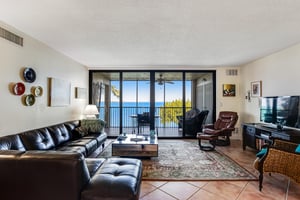 Buttonwood Bay Escape 1