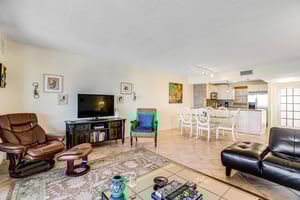 Buttonwood Bay Escape 5