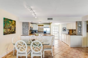 Buttonwood Bay Escape 8