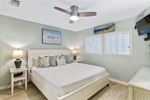 Coral Reef Club 34 13
