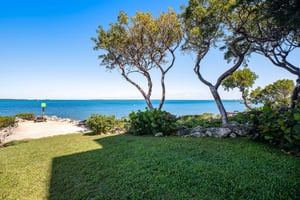 Buttonwood Bay Escape 40