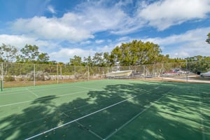 Buttonwood Bay Escape 41