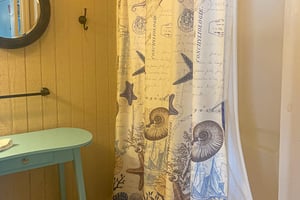 Kakis Cottage 11