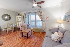 Twin Palms 1103 1